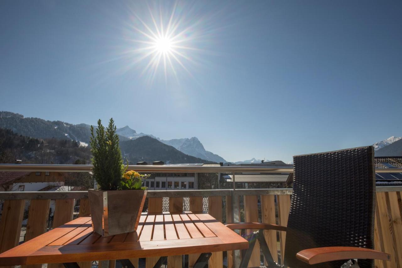 Alpentraum Lägenhet Garmisch-Partenkirchen Exteriör bild