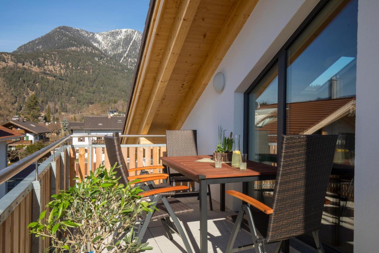 Alpentraum Lägenhet Garmisch-Partenkirchen Exteriör bild